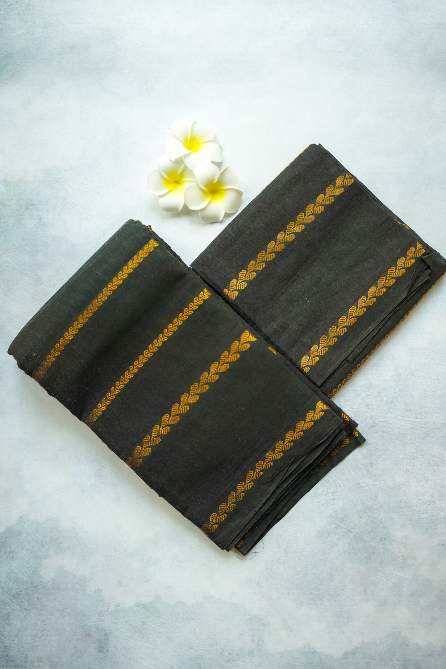 Velthari cotton sungudi